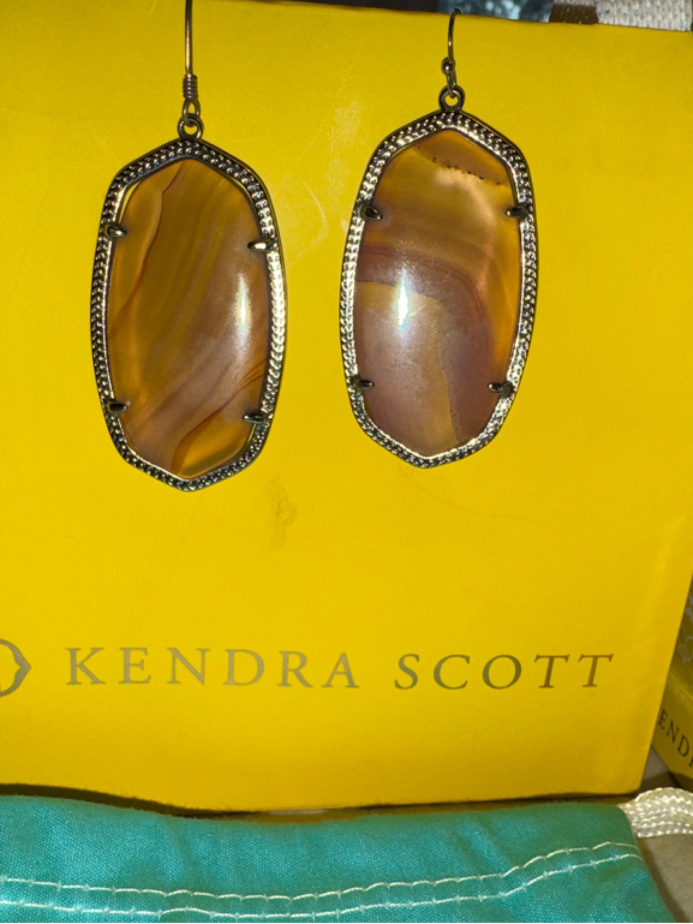 Kendra Scott earrings set: Agate Danielle-Style Drop Earrings